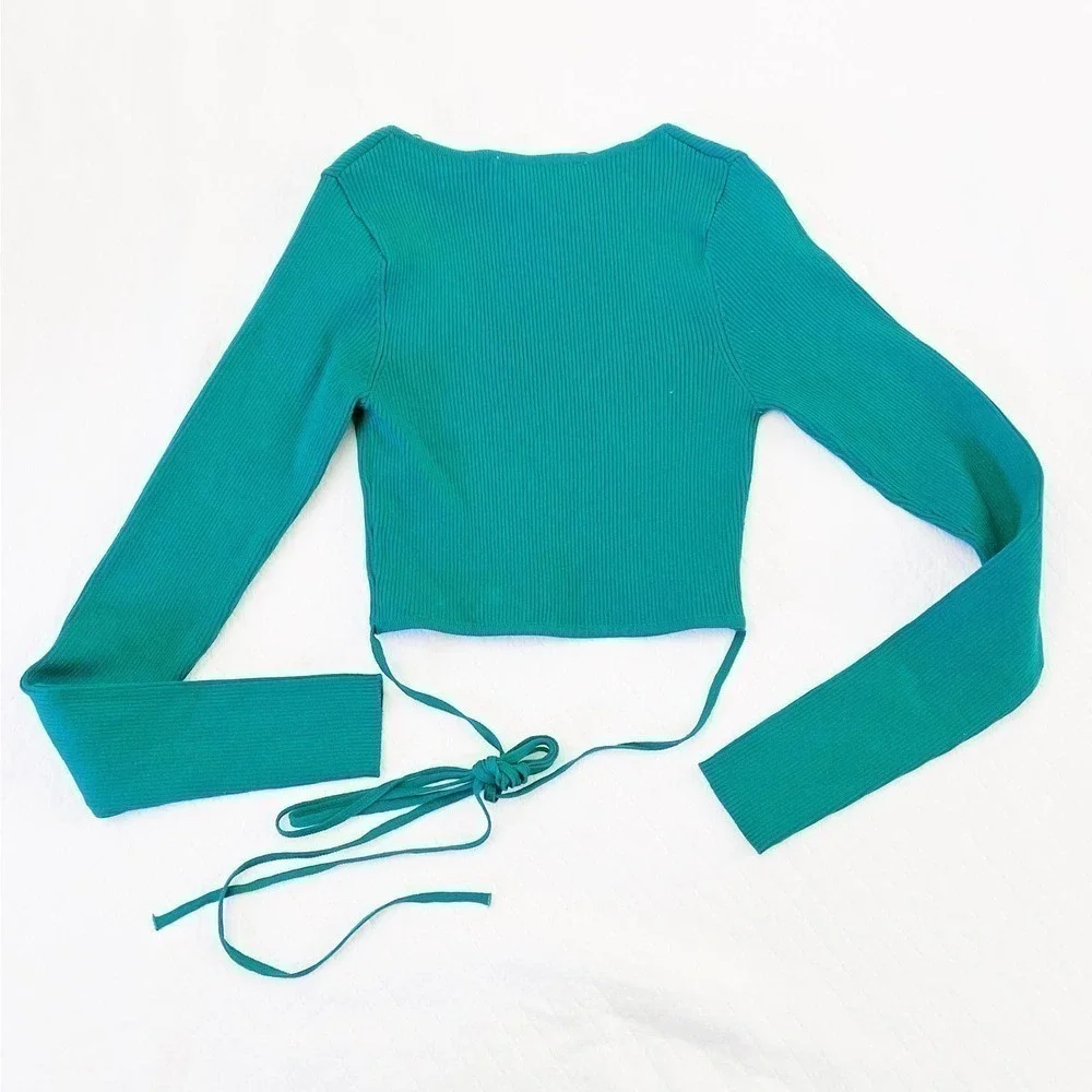 Zara Green Long Sleeve V-Neck Crop Top Crossbody Straps SZ S NWT